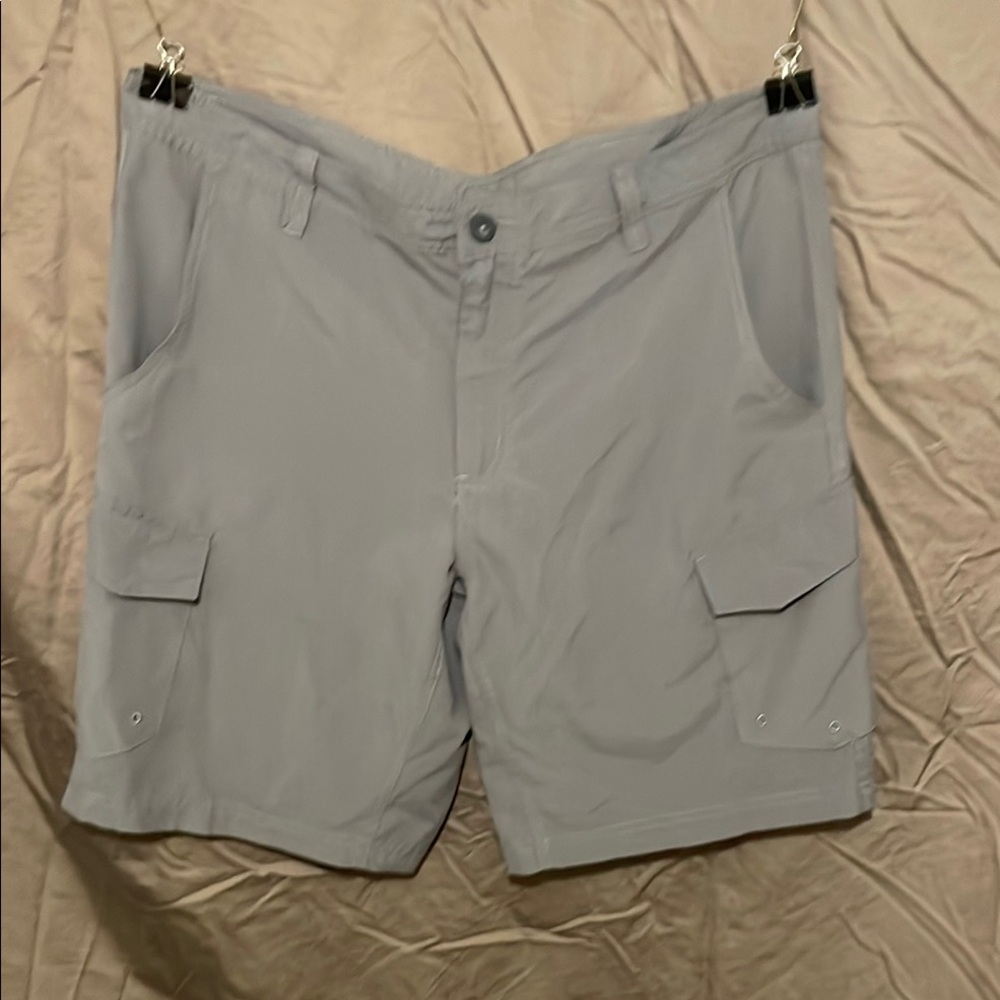 Magellan Outdoors Gray Cargo Shorts Practical Design